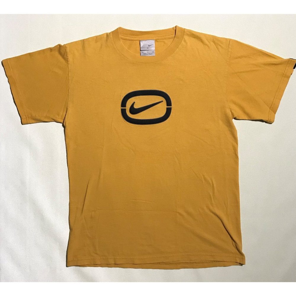 Nike Tee Vintage 90s Y2K Yellow